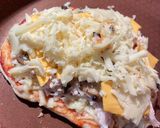 Foto del paso 3 de la receta: Pizza casera con pan árabe