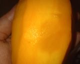 A picture of step 1 of Mango shake.