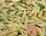 Foto del passaggio 5 della ricetta #654 Pennette con code di gamberi e zucchine 🍤🥒🌱