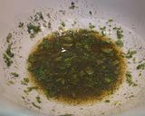 A picture of step 2 of Grilled Romaine.
