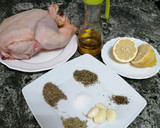 Foto del paso 1 de la receta: Pollo entero al horno