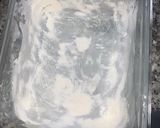 A picture of step 3 of Tres leches.