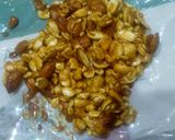 A picture of step 3 of Dryfruits Chikki.