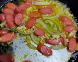 Foto langkah ke 4 dari resep Pokcoy Sosis Saos Tiram.
