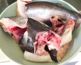 Foto langkah ke 1 dari resep Pindang Patin Asam Pedas.