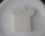 A picture of step 4 of Milk jelly in custard.