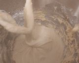 Foto del passaggio 3 della ricetta Danubio Bicolore (vaniglia e cannella, cacao e pepe rosa)