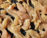 Foto del paso 3 de la receta: Salteado de pollo a la bechamel