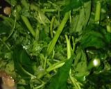 Foto langkah ke 3 dari resep Tumis kangkung udang saus tiram.