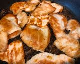 Foto del paso 13 de la receta: Pechuga de Pollo con Cebollas Caramelizadas y Arroz