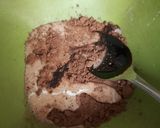 Foto langkah ke 4 dari resep 1094. Marmer Cake Rumahan.