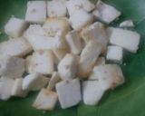 A picture of step 1 of Palak paneer.