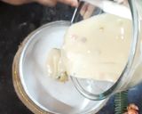 A picture of step 7 of Vanilla Sponge Cake.