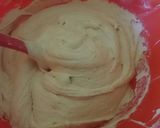 A picture of step 6 of Simple Strawberry cake.