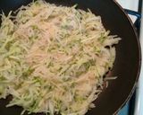 Foto del paso 2 de la receta: Tortilla de patatas, zanahoria y calabacitas ralladas. ॐ