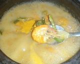 Foto langkah ke 5 dari resep Udeng asam keueng (udang asam pedas).