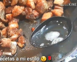 Foto del paso 6 de la receta: Carne de puerco en salsa roja
