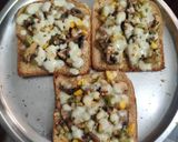 A picture of step 4 of Mushroom Zucchini Bread Pizza.