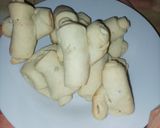 Foto del paso 3 de la receta: Cuernitos con grasa y Galletas