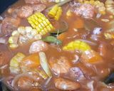 Foto langkah ke 7 dari resep Seafood Saus Padang.