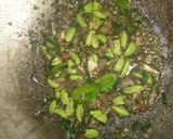 Foto langkah ke 3 dari resep Cumi Asin Pete Cabe Ijo.