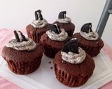Foto del paso 8 de la receta: Muffins rellenos de crema oreo 🤯