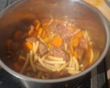 Une image de l'étape 2 de Boeuf aux pâtes.
