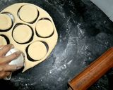 A picture of step 3 of Chocolate Doughnuts.