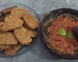 Foto langkah ke 4 dari resep Sambal Tomat Jeruk Nipis.