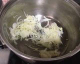 Foto del paso 1 de la receta: Pasta con flor de calabaza, calabaza y setas