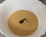 A picture of step 5 of Banana Sooji Cake.