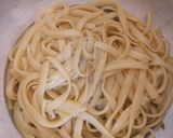 Une image de l'étape 2 de Alfrido pasta au champignon.