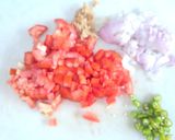 A picture of step 1 of Spicy Egg Bhurji.