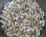 Hình bước làm 2 của món Củ kiệu ngâm chua ngọt