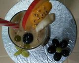 A picture of step 3 of Fruit cocktail smoothie😋🍸🍎🍌🍇🍑.