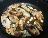 Foto del paso 6 de la receta: Pollo con espinaca fresca en salsa de espelta