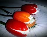 Une image de l'étape 2 de Tulipes de tomates cerises au kiri.