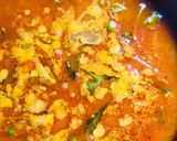A picture of step 2 of Traditional turkey berry curry.