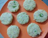 A picture of step 3 of Rice kebabs.