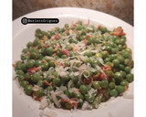 Foto del paso 4 de la receta: Guisantes salteados con un sofrito de jamón serrano y ajo