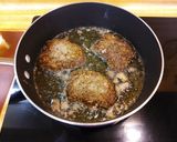 A picture of step 2 of Lee's Smothered Swiss Style Steaks.