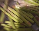Foto langkah ke 2 dari resep Risotto Asparagus Udang.