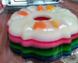 Foto langkah ke 4 dari resep Puding rainbow.