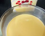 A picture of step 2 of Fruit custard trifal.