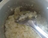 A picture of step 2 of Ven pongal.