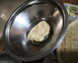 A picture of step 4 of Stuffed Moong daal kachori.