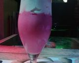A picture of step 5 of Strawberry Smoothie 🍓🍹🍓.