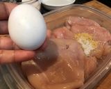 Foto del paso 2 de la receta: Pechuga empanizada 🥚🍞🍗🥛