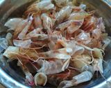 Foto langkah ke 3 dari resep Kaldu udang bubuk.