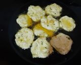 Foto langkah ke 5 dari resep Cireng Bumbu Rujak.
